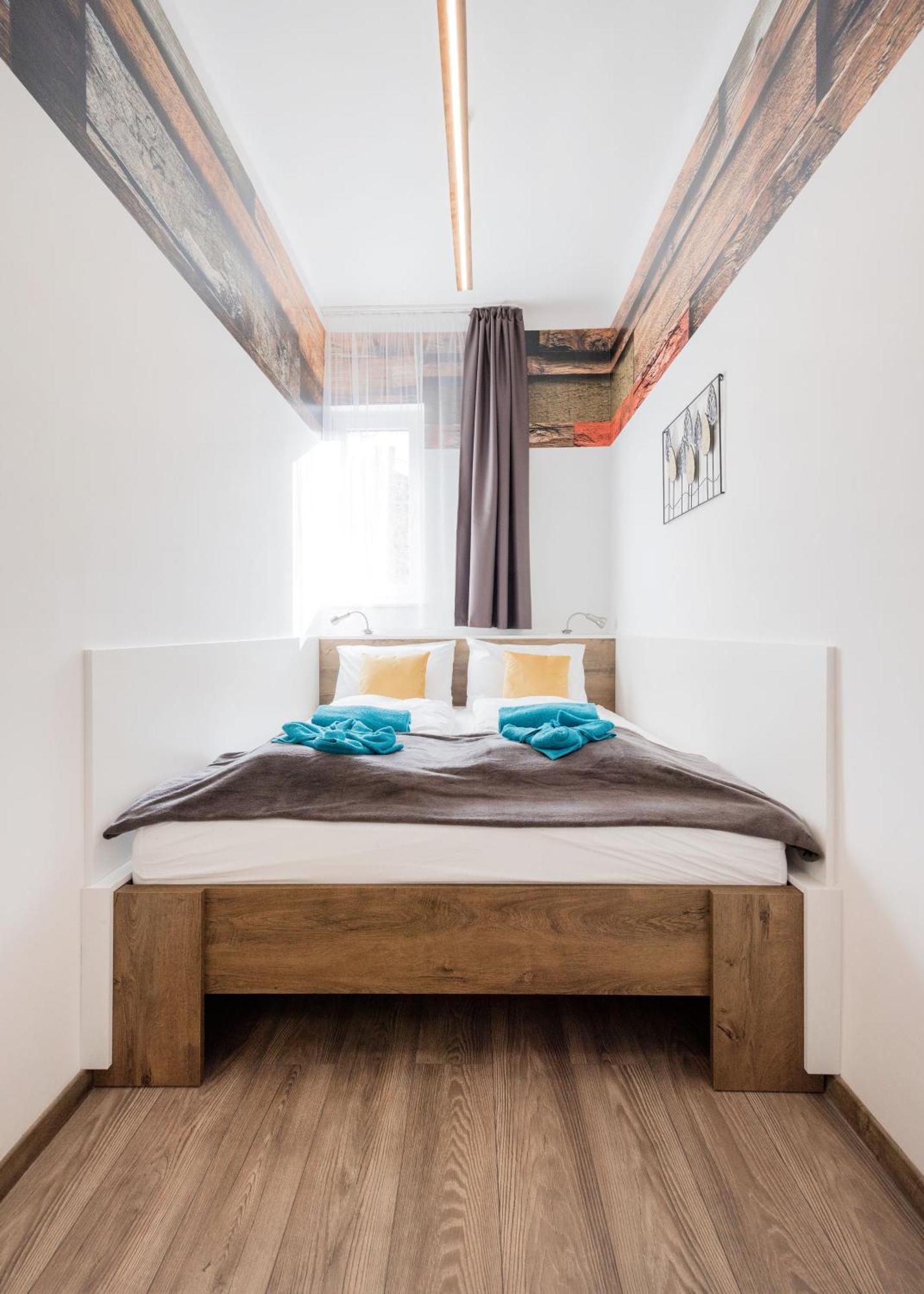 Elemental Retreats - Wood & Water * Budapeste